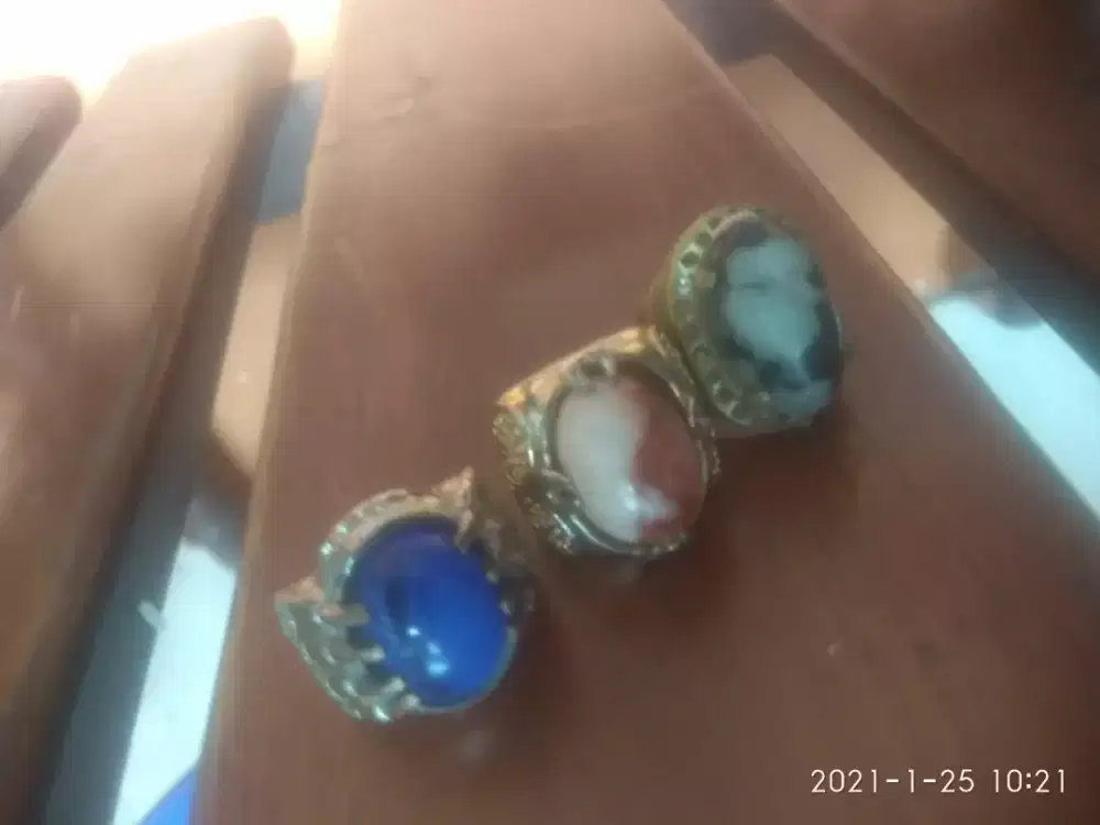 cincin hias tangan