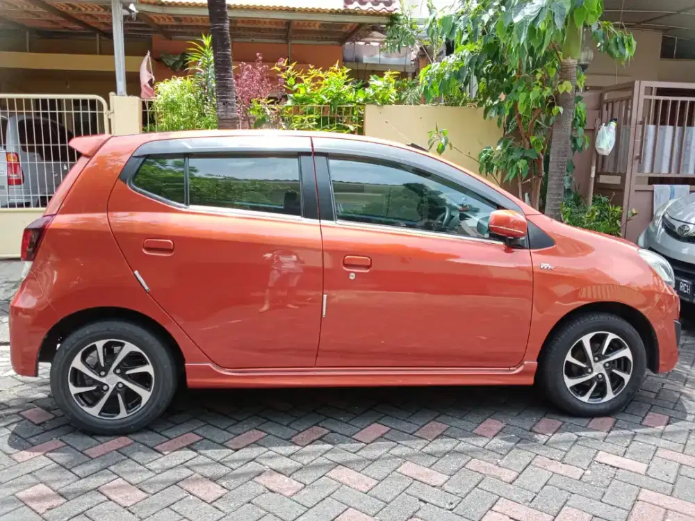 Daihatsu Ayla 1.2x A/T, 2018, orange