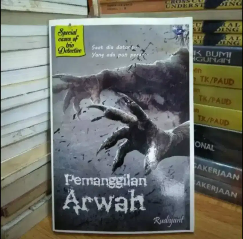 Terlaris!!! Buku Pemanggilan Arwah