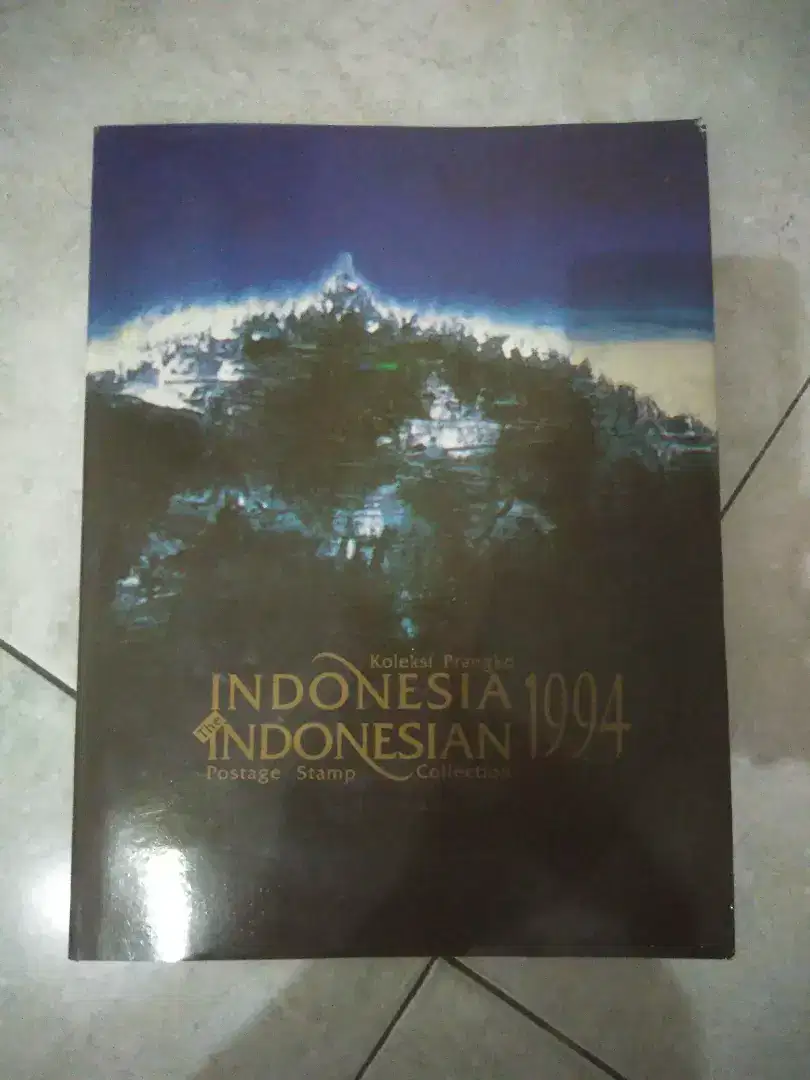 Buku hardcover langka koleksi perangko Indonesia 1994 original PT POS