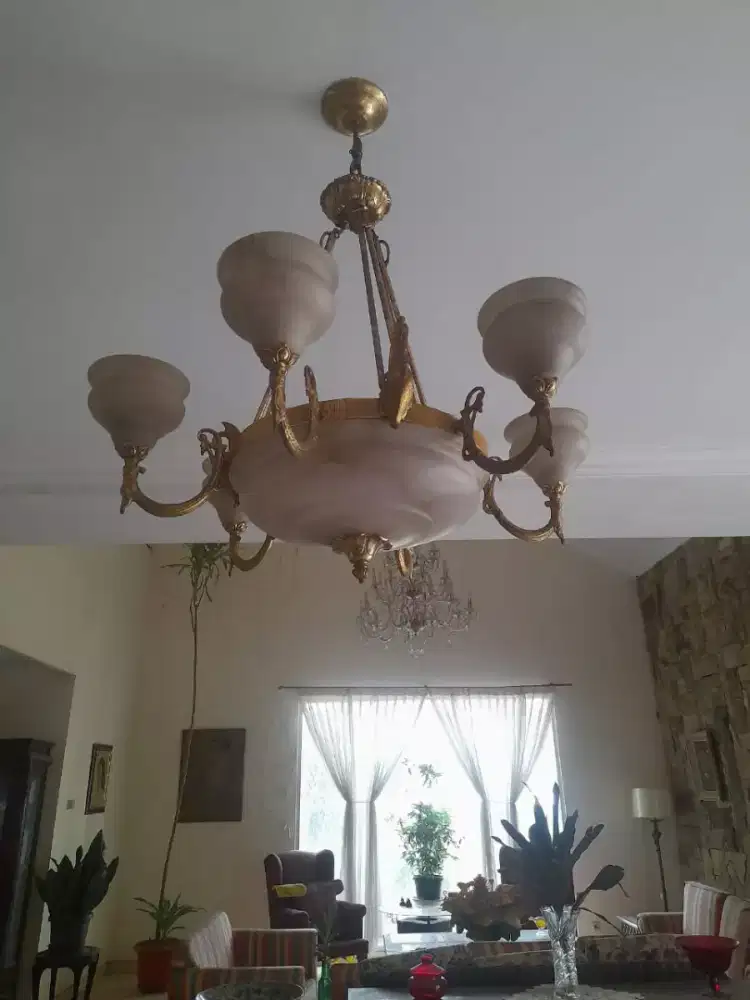 Gorgeous Spanish Natural Marble Stone Alabaster Lamp