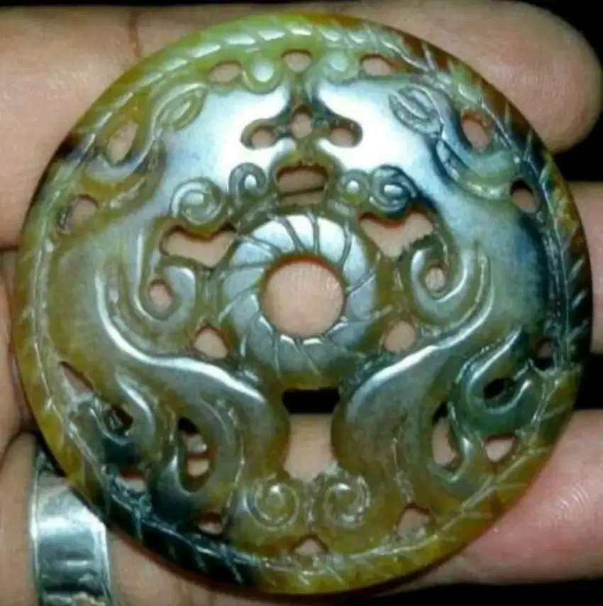 Liontin Batu giok Aceh