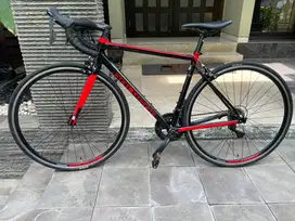 Polygon Strattos S3 size M roadbike