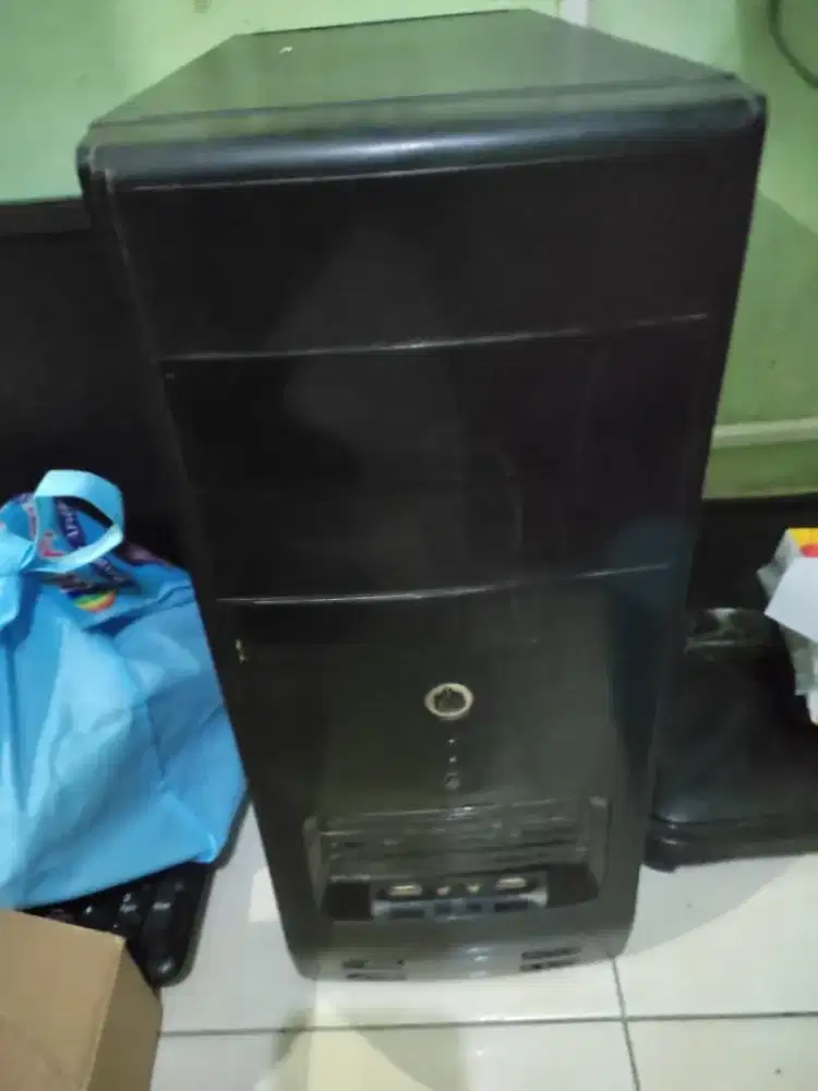 Di beli komputer bekas surabaya