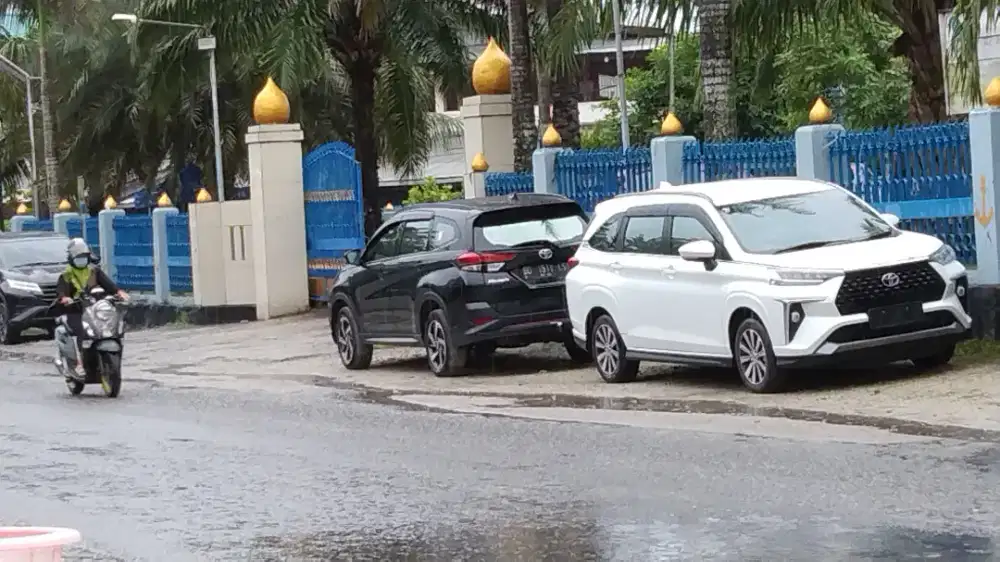 Sewa Mobil Manokwari (rental jufri)