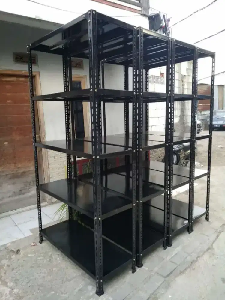 rak besi kondisi baru hitam serba guna