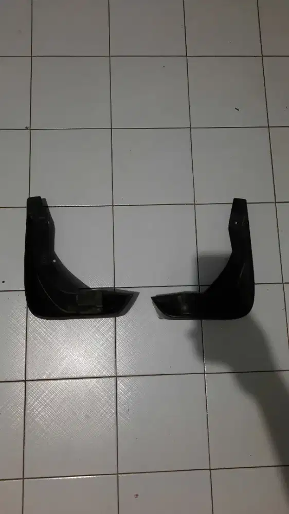 Penahan lumpur Jazz 2006