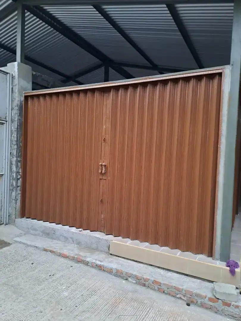 Folding gate dan rolling door