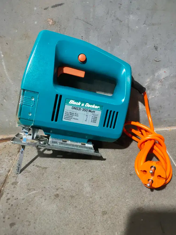 jig saw black&decker dn351