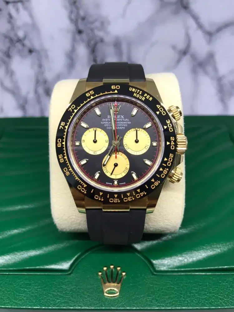 Rolex Daytona Oysterflex Yellow Gold Paul Newman Dial Brandnew 2025