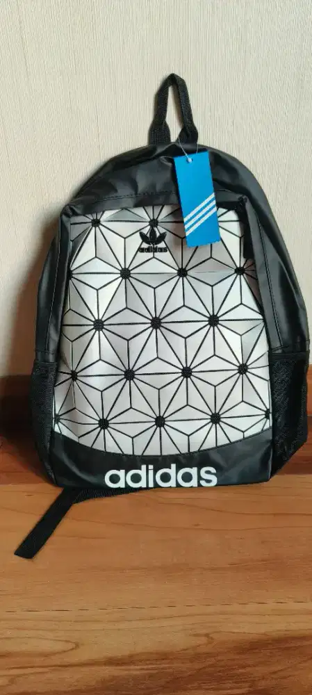 Harga tas adidas issey clearance miyake