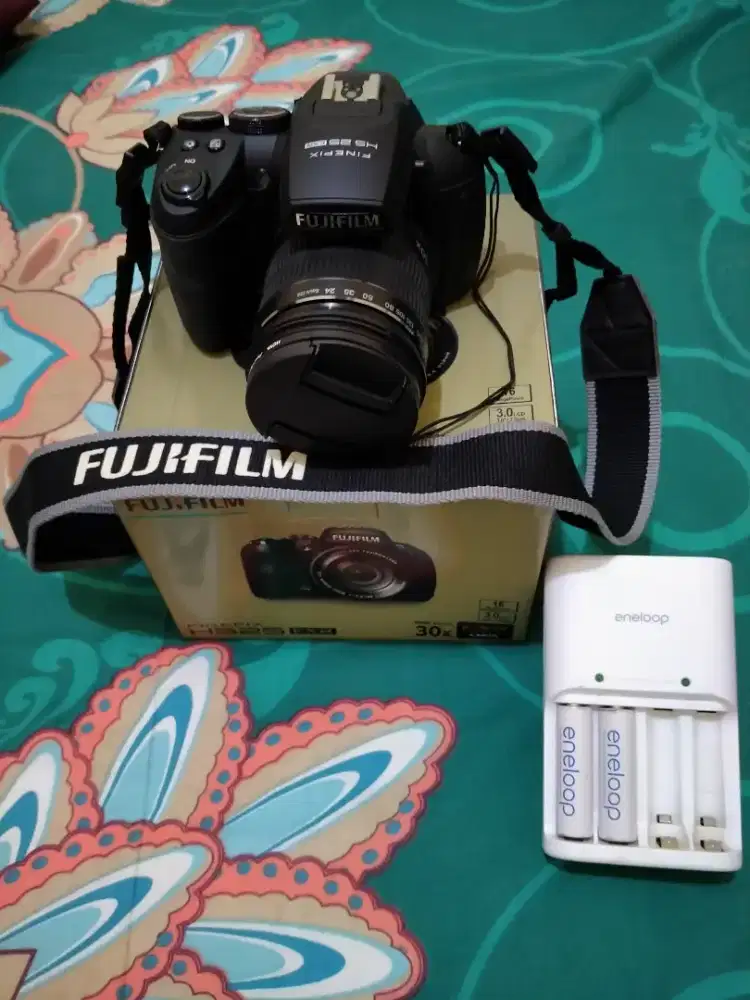 Jual kamera FujiFilm Finepix HS25 EXR
