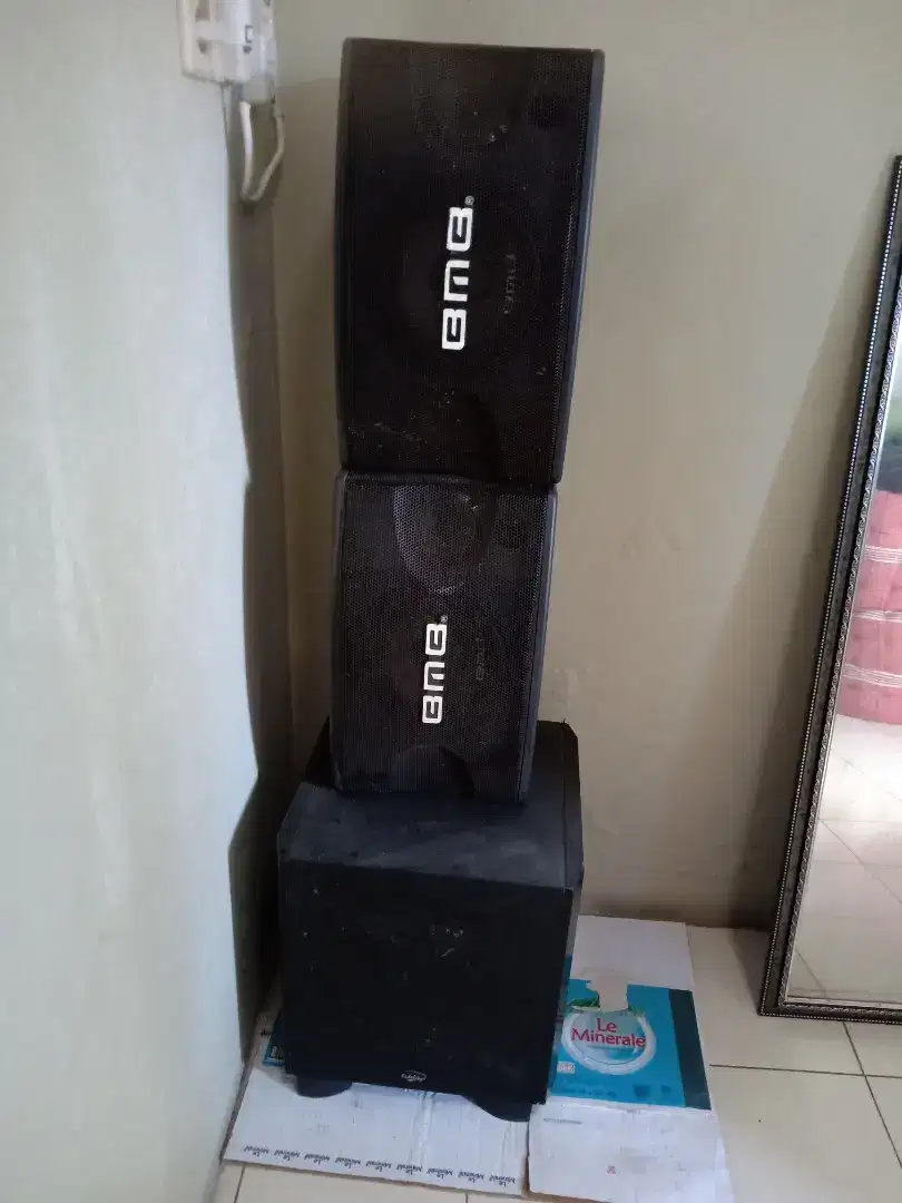 Satu set speaker & subwofer 10 inch ( 3 unit)