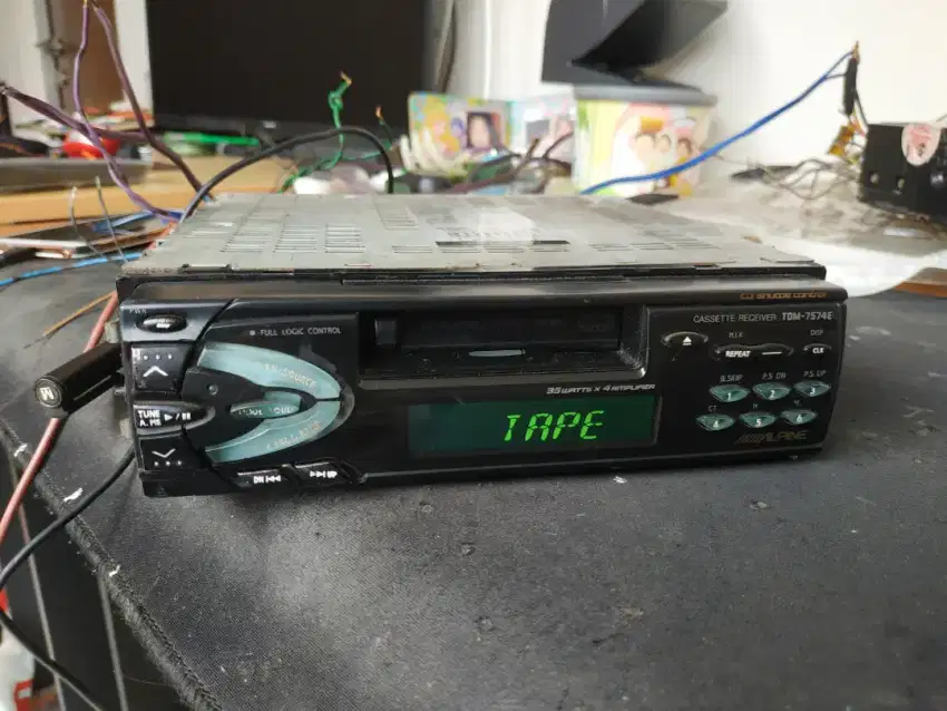 Tape alpine radio kaset