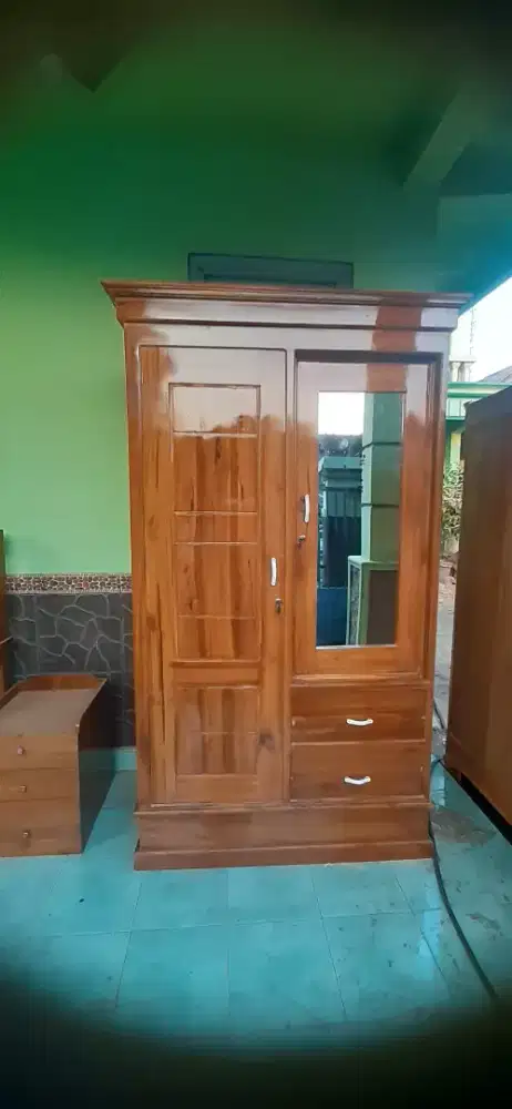 Jual lemari kayu jati
