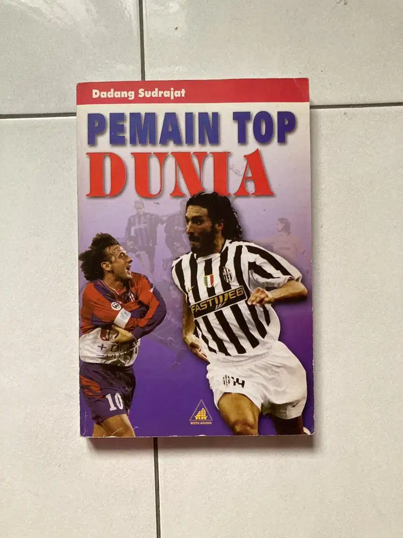 Buku pemain top dunia original gramedia