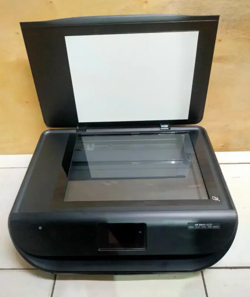 Jual Printer HP Envy 4520 , minus catride warna nya hilang