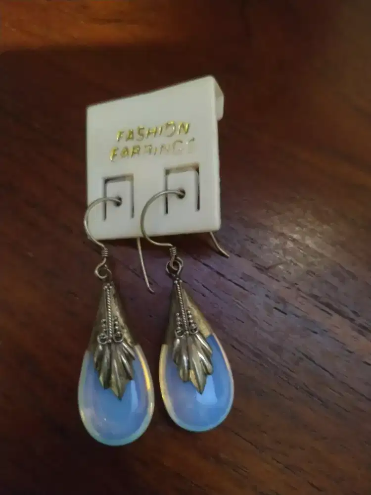 Anting silver unique