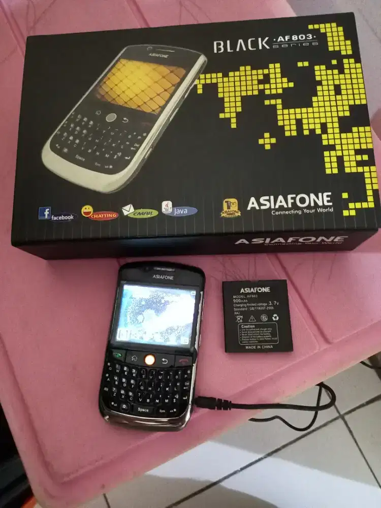 Merk  asiafone.  Brg  langka  nih.  Jarang  ada.  Buat  para kolektor