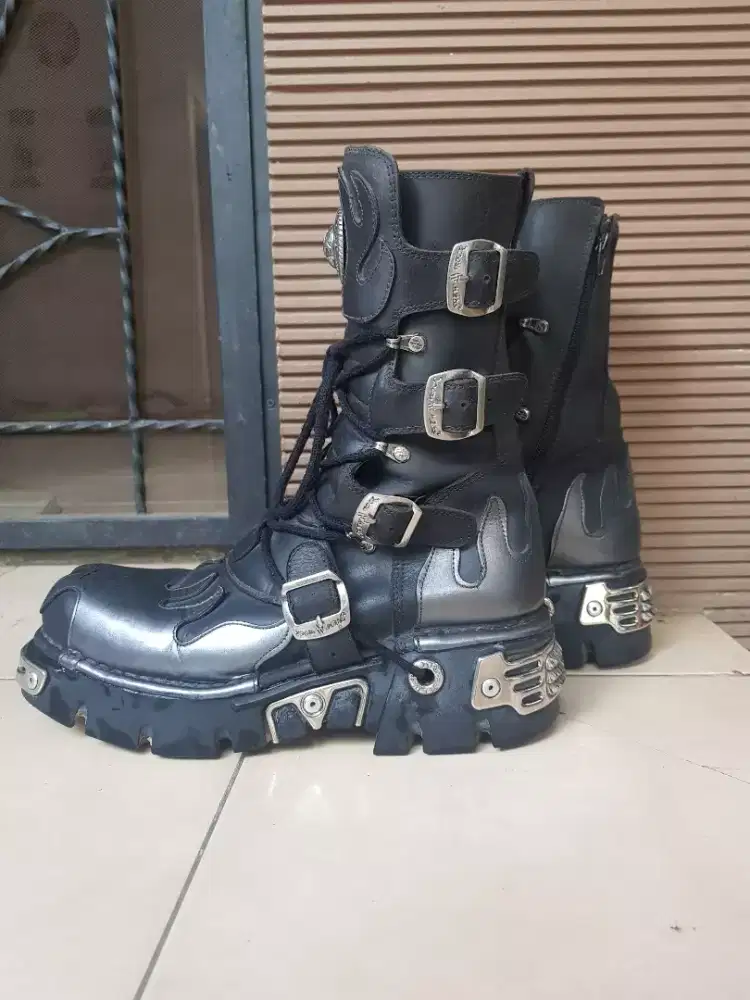 Sepatu boot new rock reactor