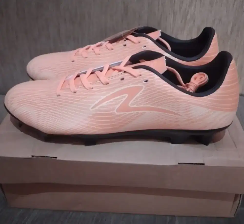 Specs inspire brown original