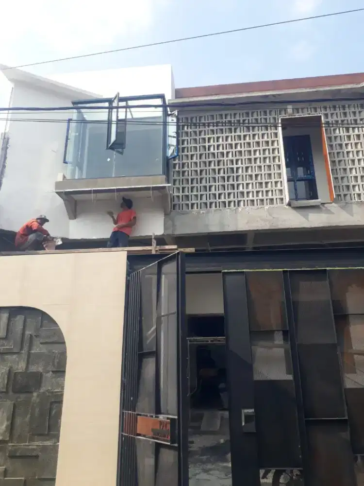 Jasa tukang harian atau borongan