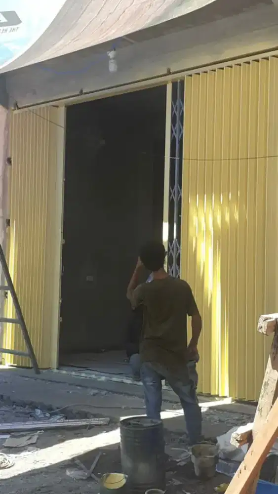 PINTU HARMONIKA lancar SURABAYA