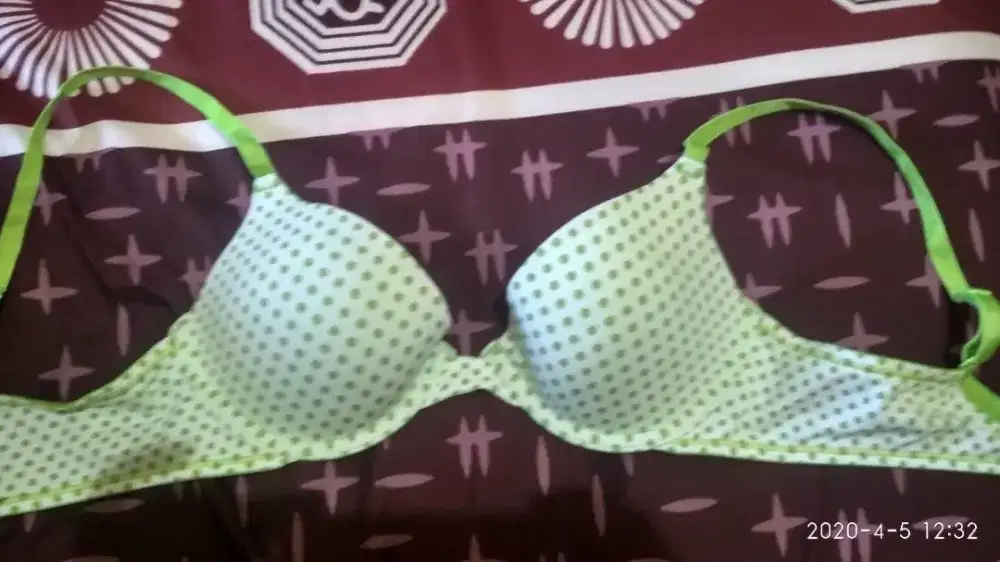 Baju tidur, bra set cd wanita, cocok buat kado pasangan! Baru 100%