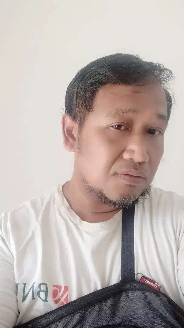 penulis naskah dan videografer