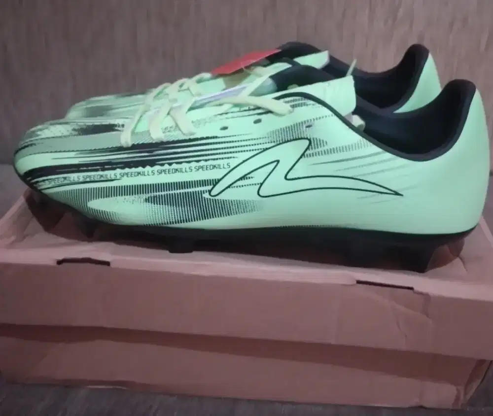 Specs elevation zero macca