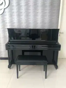 piano yamaha U1G. U1H. U1M. U1A. U10 B1. UX-1