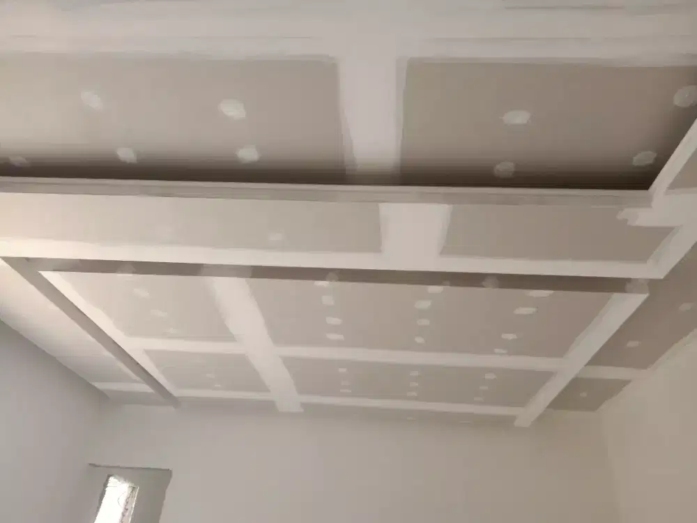 pemasangan plapon dan partisi gypsum