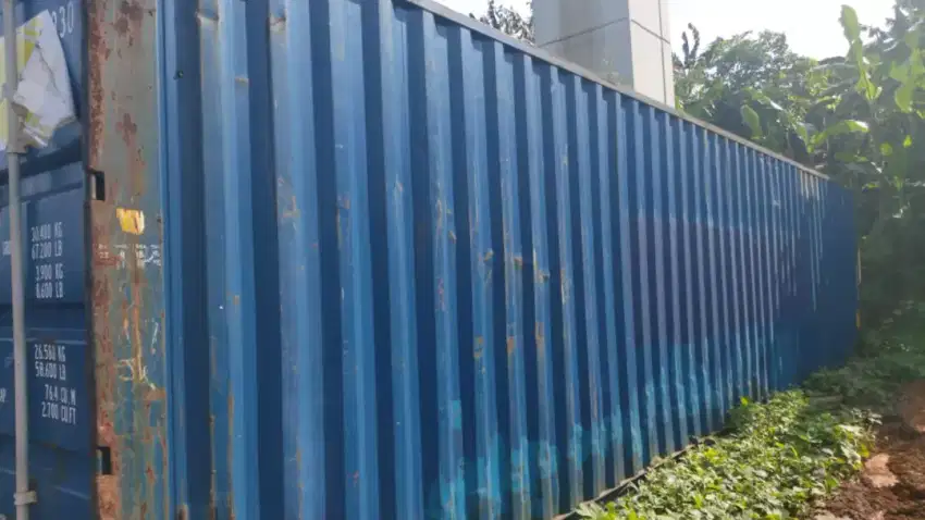 Kontainer 40 feet