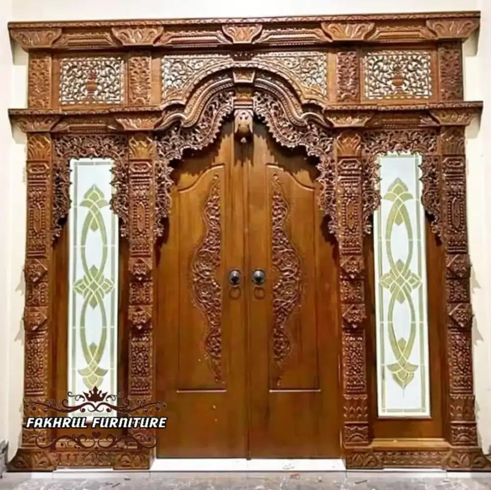 Pintu gebyok ukir