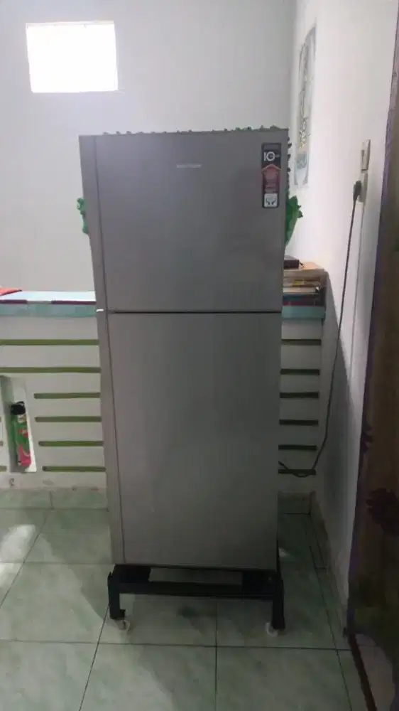 SPESIALIS KULKAS ,AC,MESIN CUCI DLL