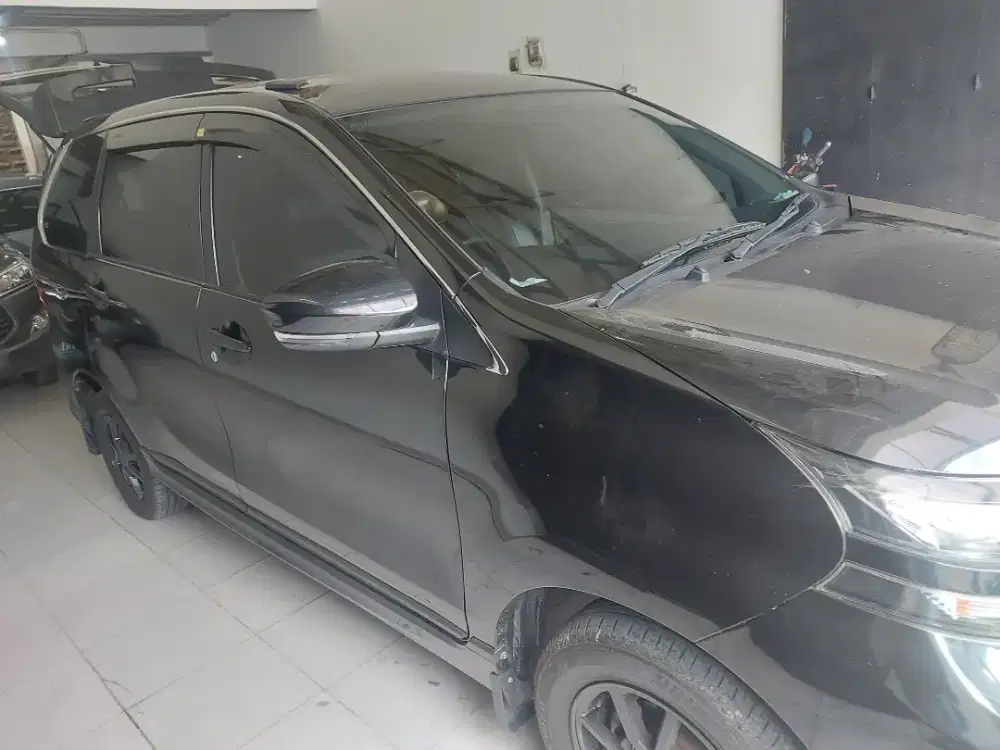 pasang atau ganti kaca film untuk mobil