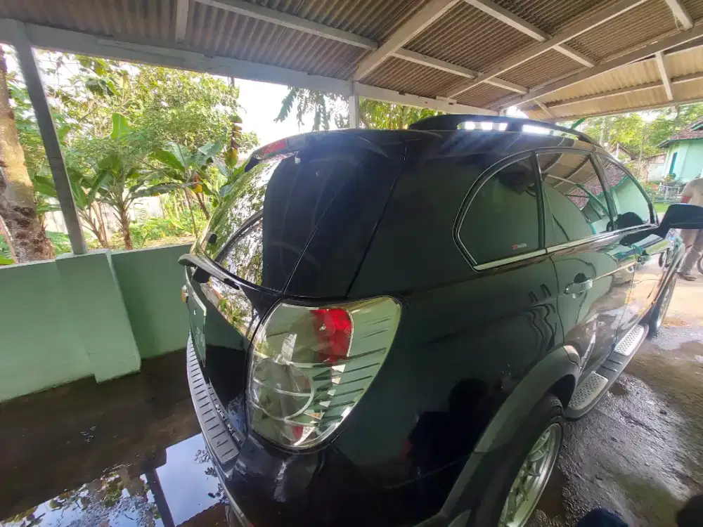 kaca film mobil menambah privasi