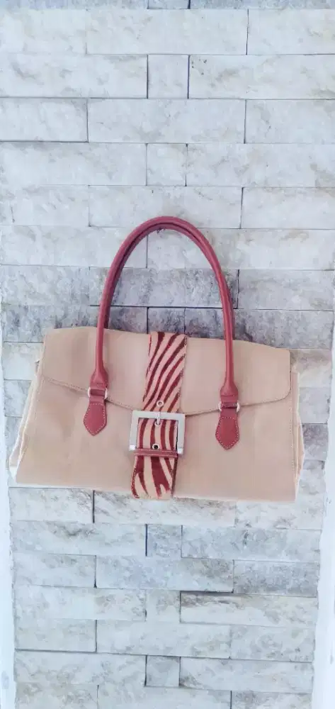 Tas bahan suede (Germe Torrese)