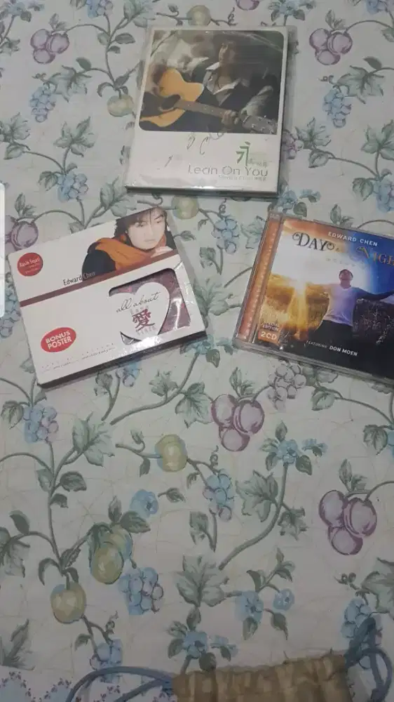 cd dvd kfc musik rohani edward chen langka original tag maranatha ff