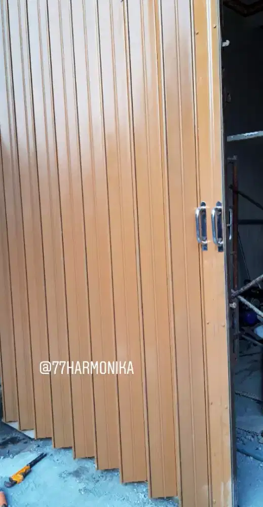 77 Harmonika Surabaya