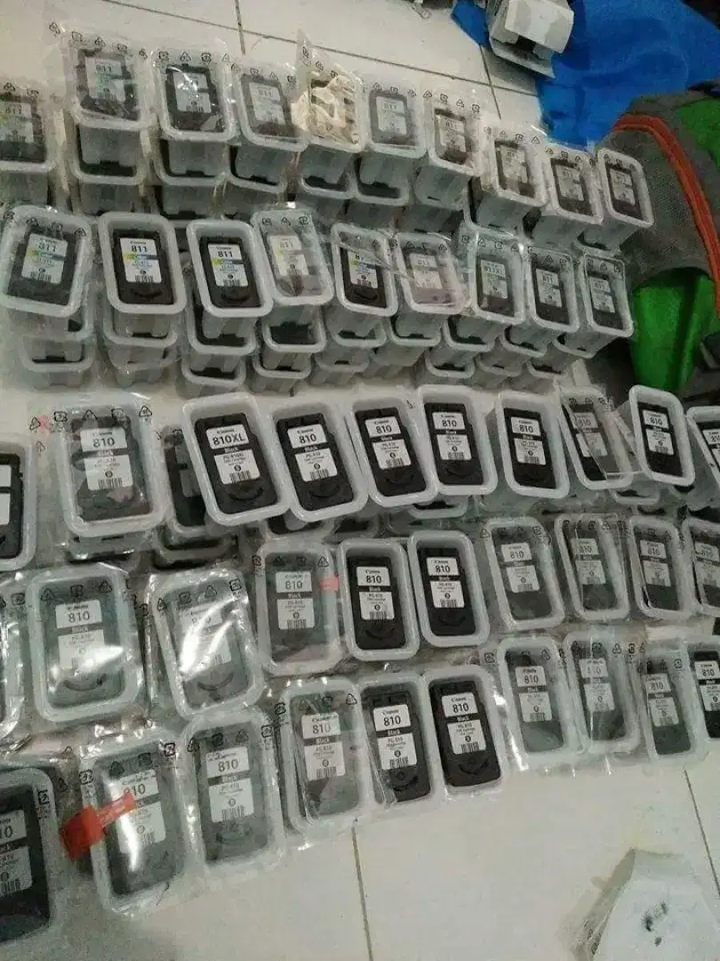 Tinta bekas cartridge Canon 810&811