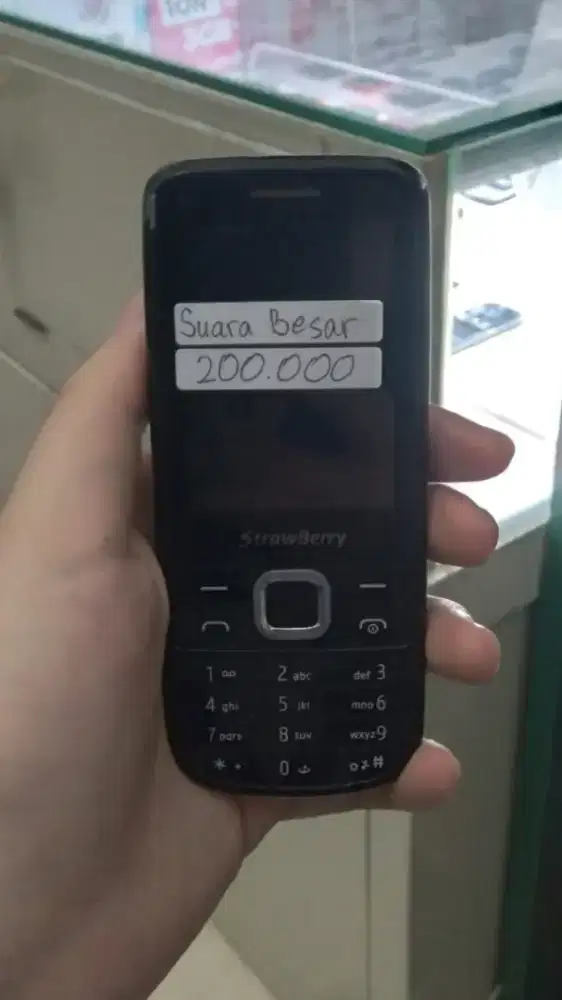 HP Handphone Telpon Nelpon Jadul Strawberry Bekas Speaker Suara Besar