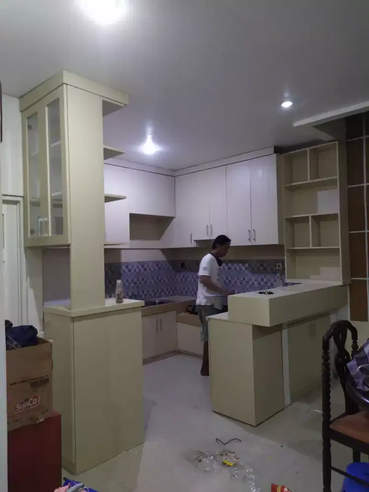 Lemari dapur minimalis castom