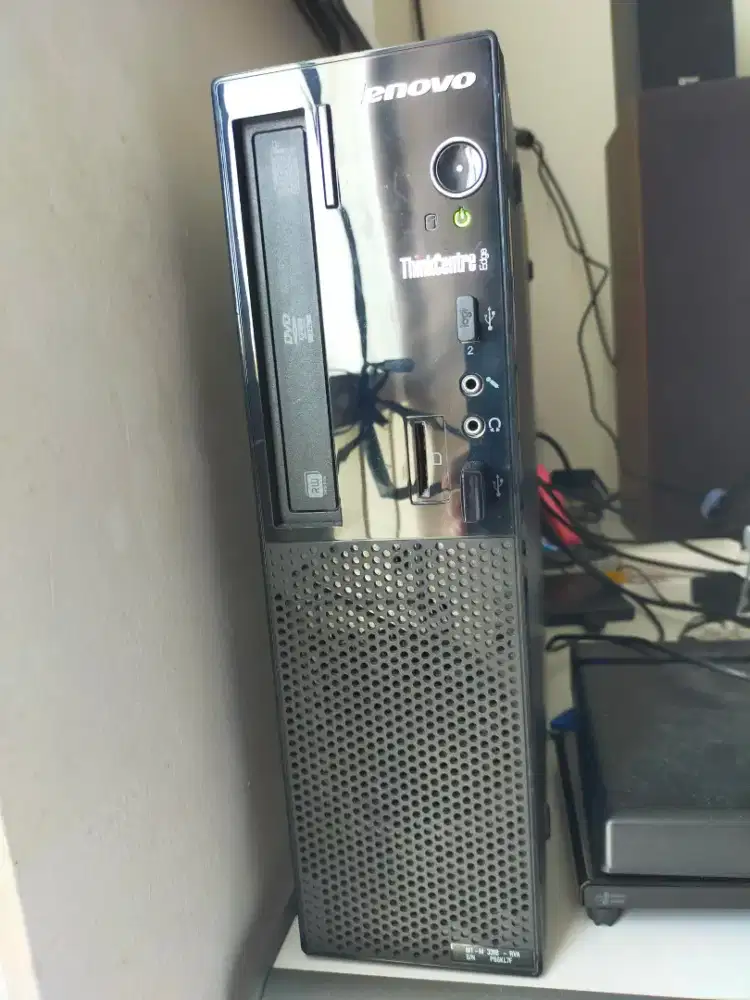 Lenovo ThinkCentre Edge