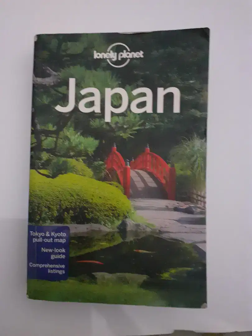 Buku lonely planet JAPAN