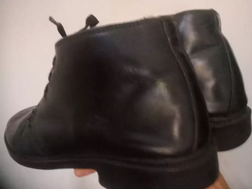 SEPATU BAGUS UKURAN 40