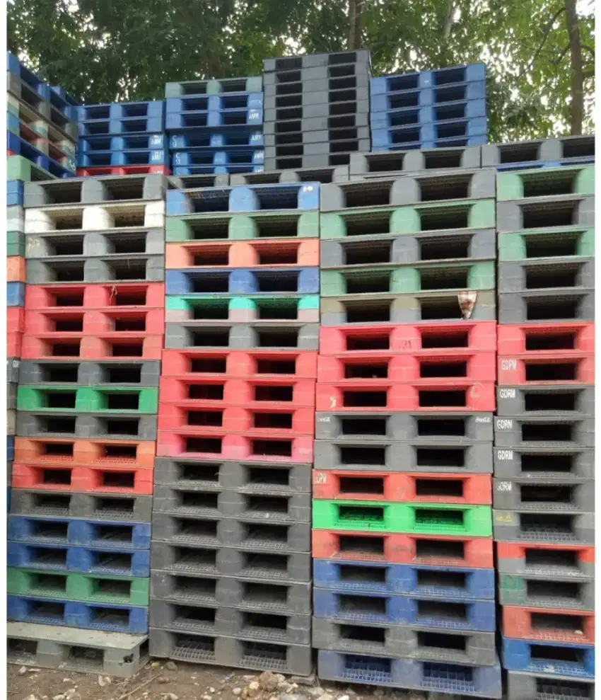 pallet plastik palet plastik pallet kayu stock bnyk