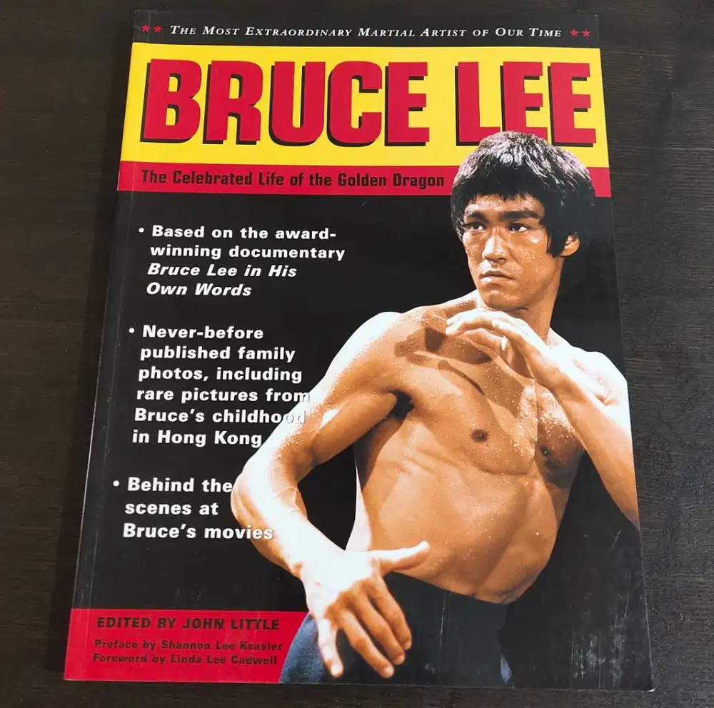 Bruce Lee - Biography & photo book