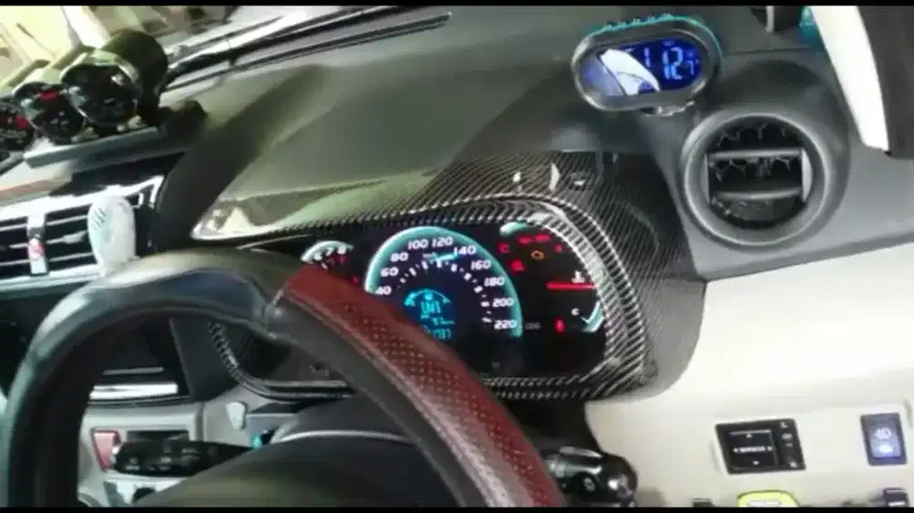 Carbon WTP interior mobil