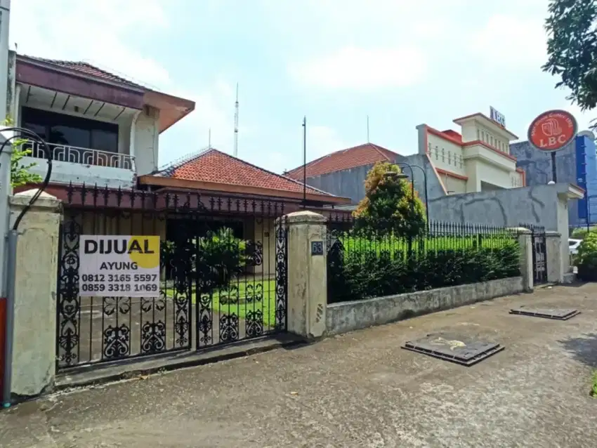 DIJUAL Rmh 1.5Lt di Raya Jemur Andayani Sby dkt SMA PETRA,SMA Carolus